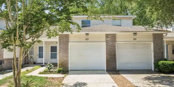 122 Dolphin Road