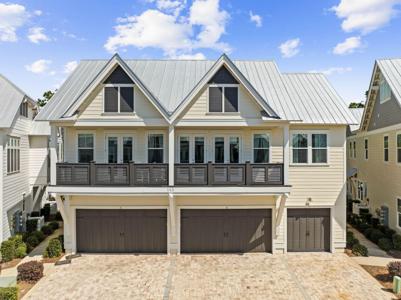 145 W Pine Lands Loop