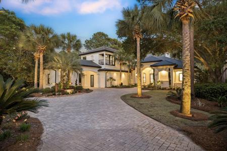 3277 Burnt Pine Circle