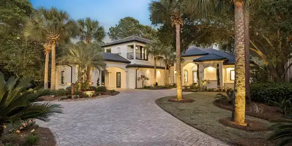 3277 Burnt Pine Circle