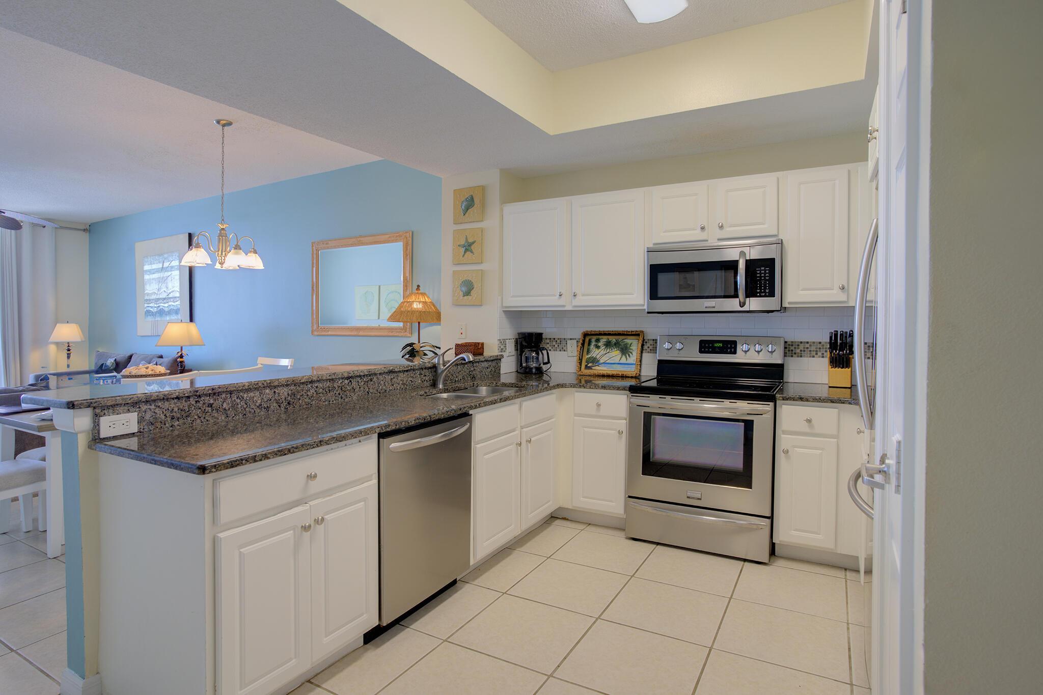 Image 3: kitchen
