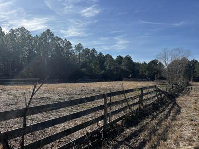 2752 W County Hwy 83A