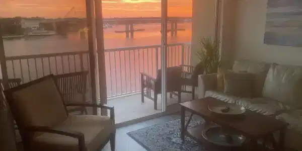 321 Bream Avenue