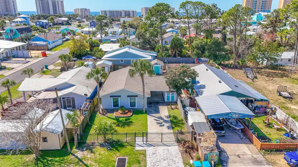 Image 1: 7315 S Lagoon Dr