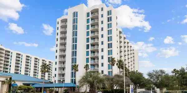 Image 3: The Palms of Destin