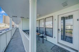 17670 Front Beach