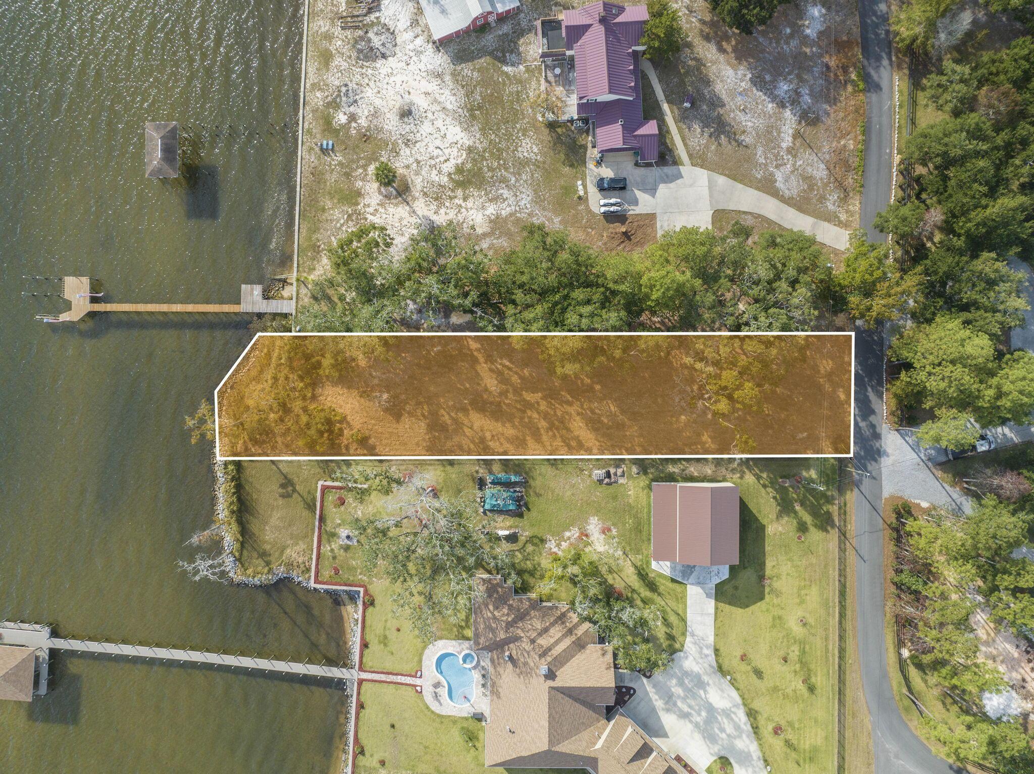 Image 4: 1/2 Acre