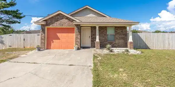 Image 4: 04-4852 Martina Way-Gulf Breeze-4
