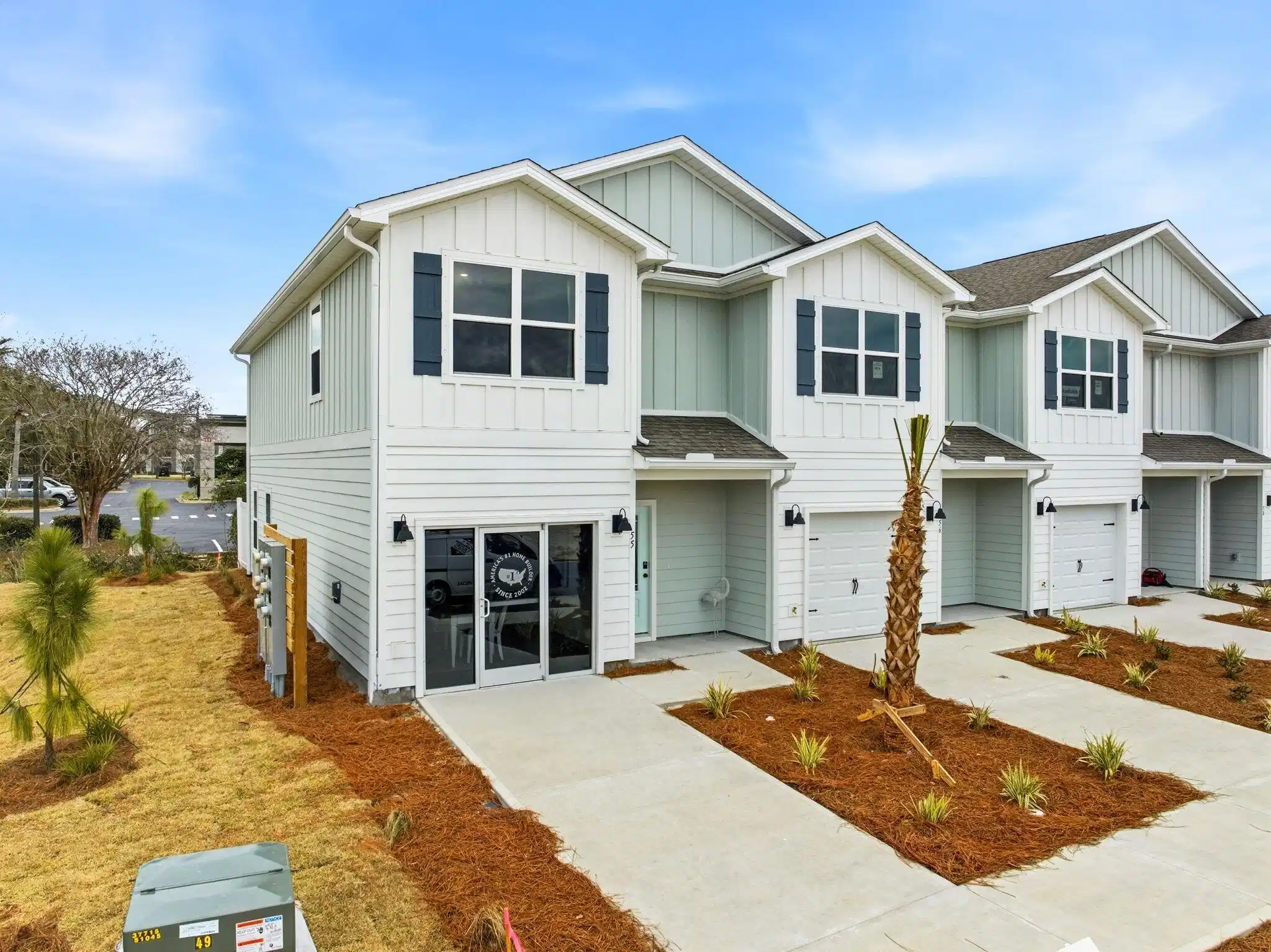 Image 1: 2-web-or-mls-105 Foxtail Way -02 (1)