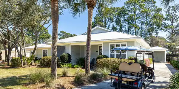 2016 Pine Island Circle