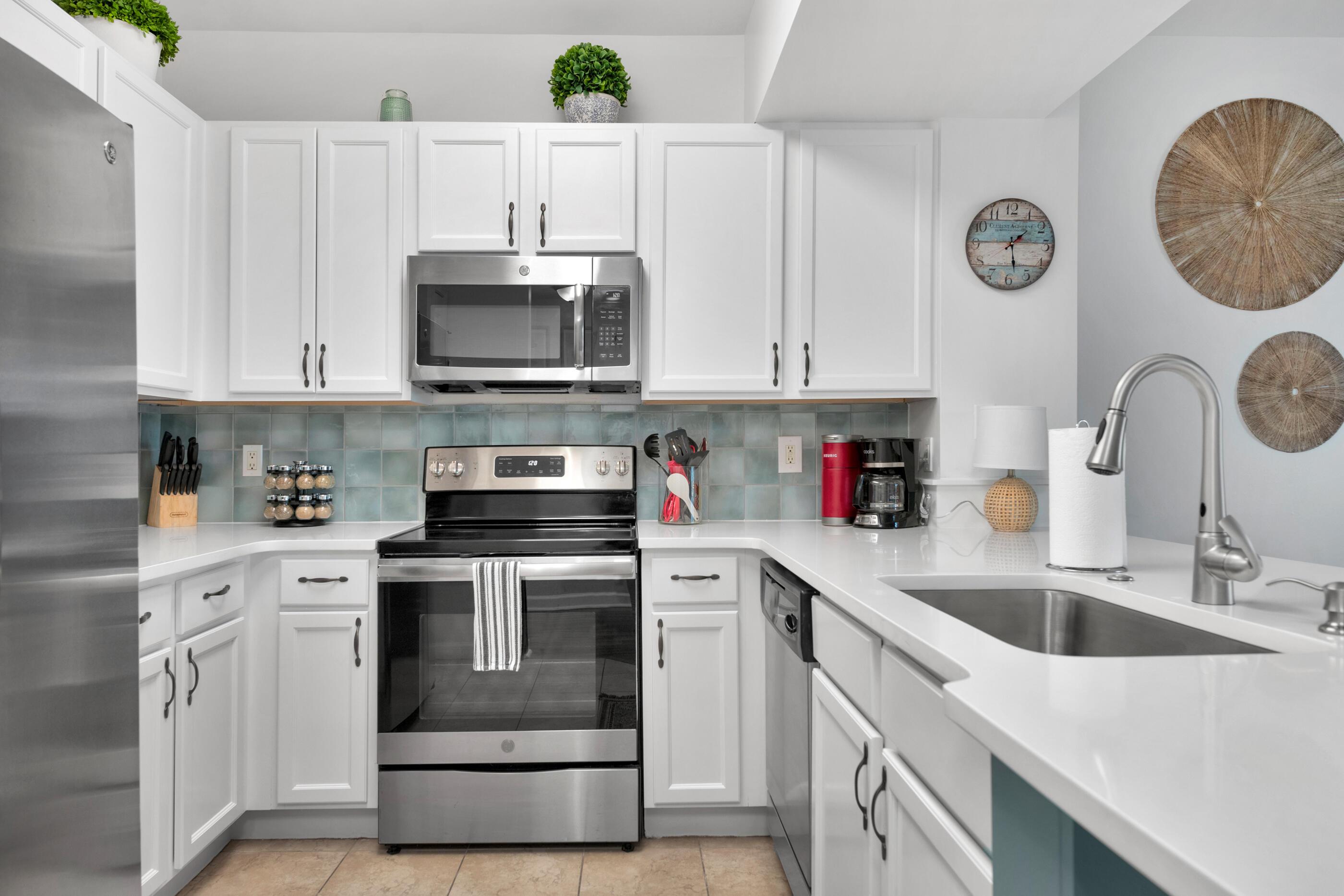 Image 3: 2213kitchen-2-4