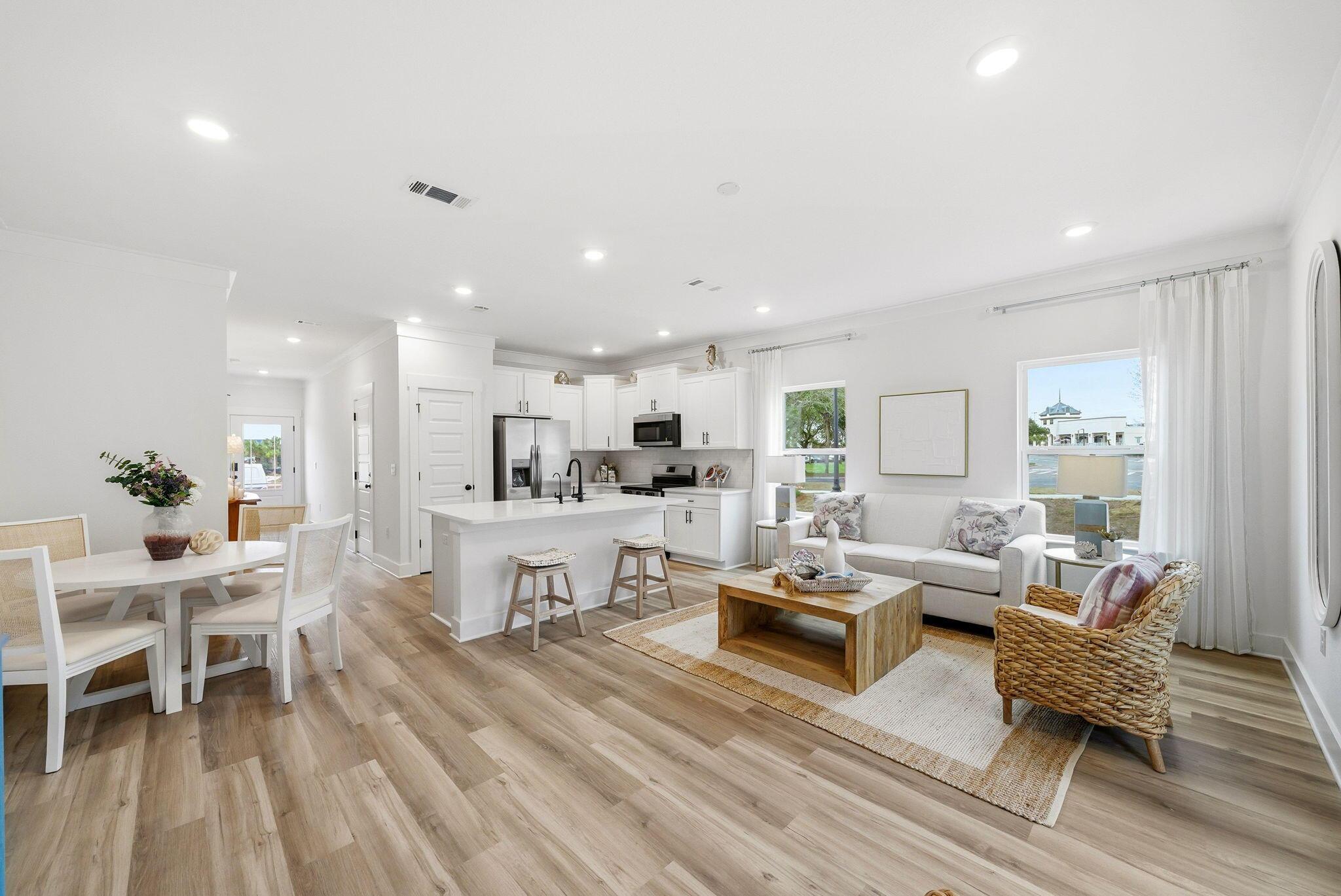 Image 3: 9-web-or-mls-105 Foxtail Way -09