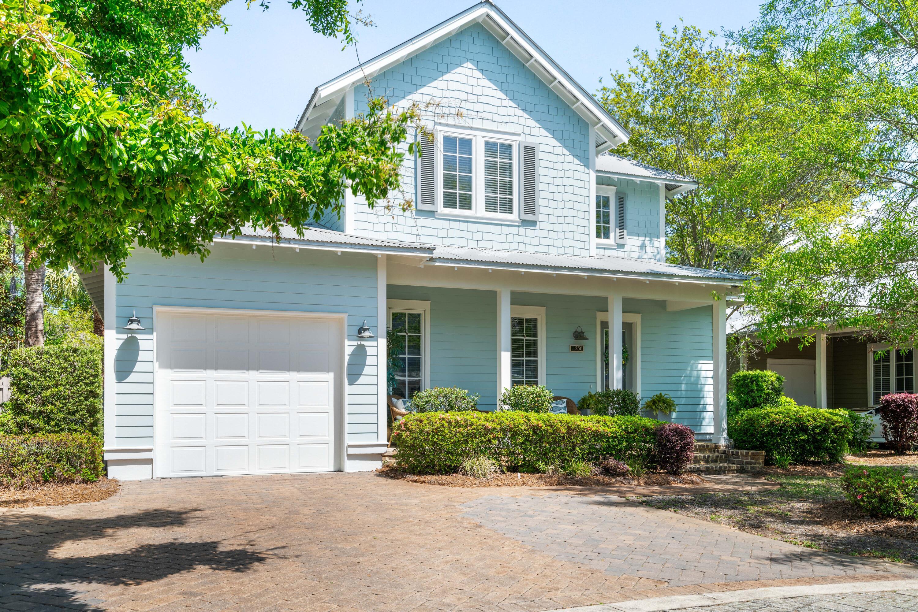 Image 2: 250 Carson Oak-9