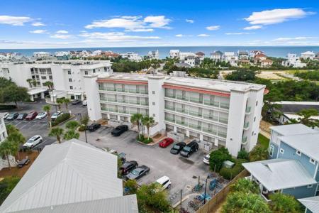 9955 E County Highway 30A