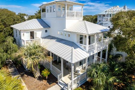 7951 E County Highway 30a
