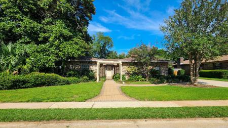 601 Crowder Court