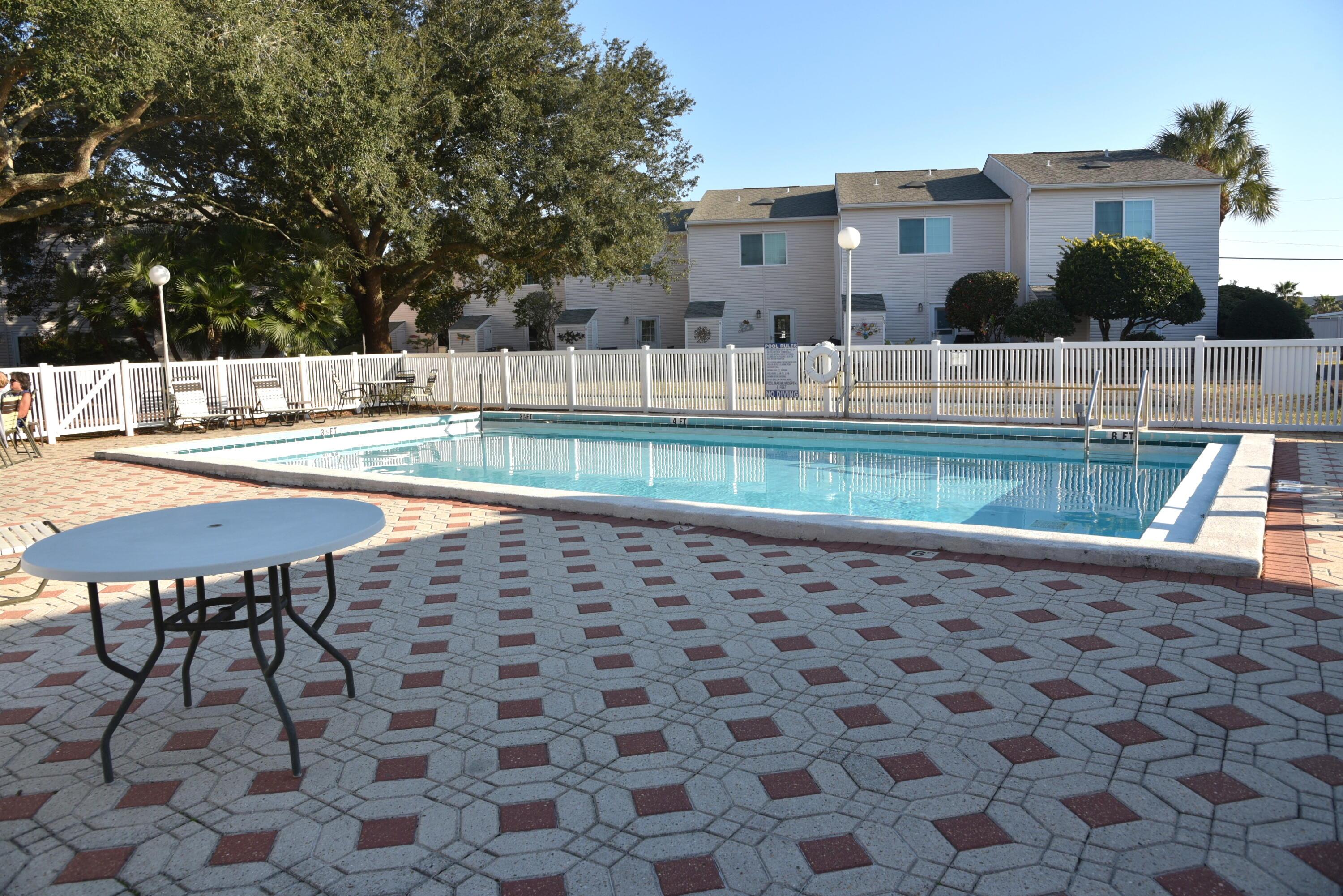 Image 2: Enjoy the Pool!