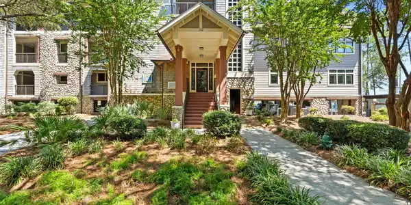 1112 Prospect Promenade