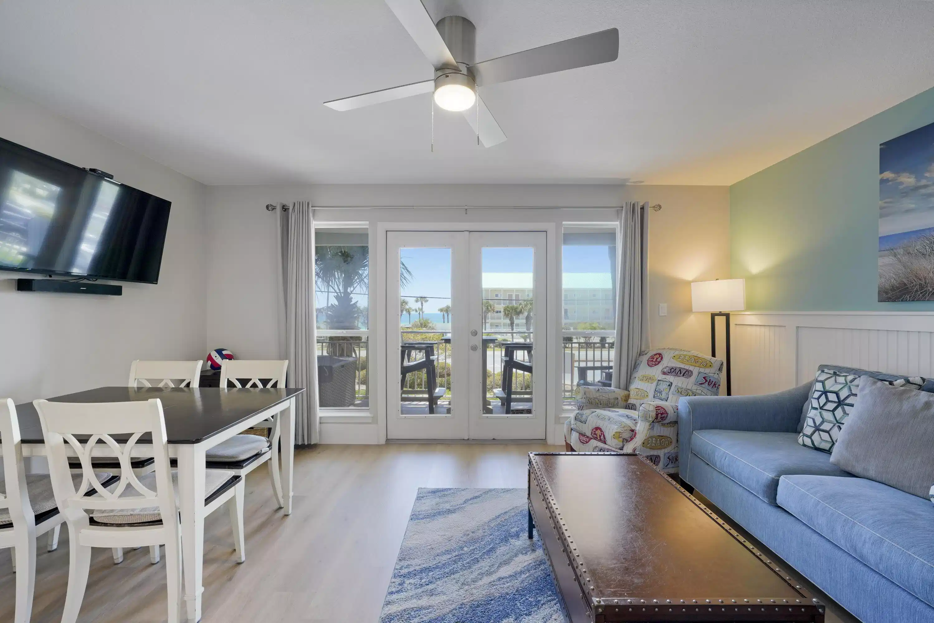 Image 1: Living Room