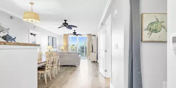 1110 Santa Rosa Boulevard