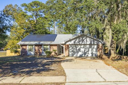 1003 Darlington Oak Drive