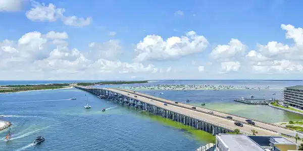 Image 4: View to Crab Island from your balcony