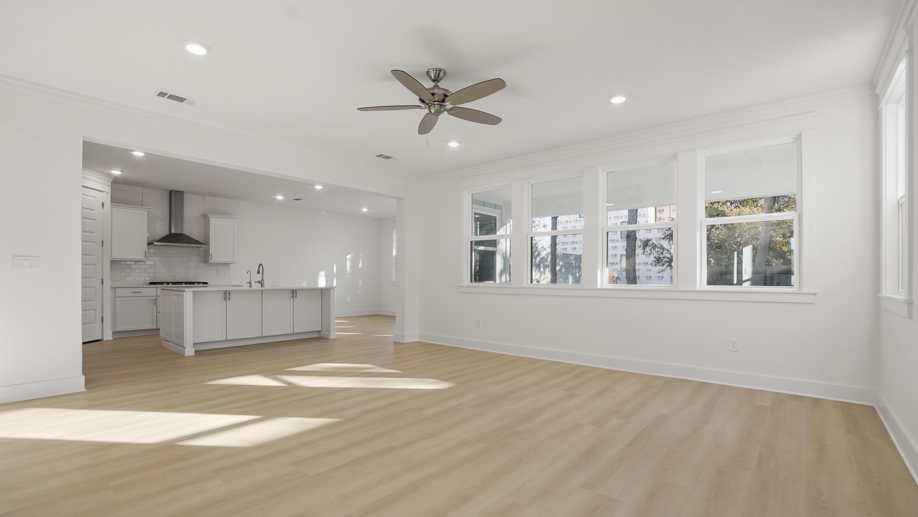 Image 3: 33_Ashwood_Ava_03_Living_Area