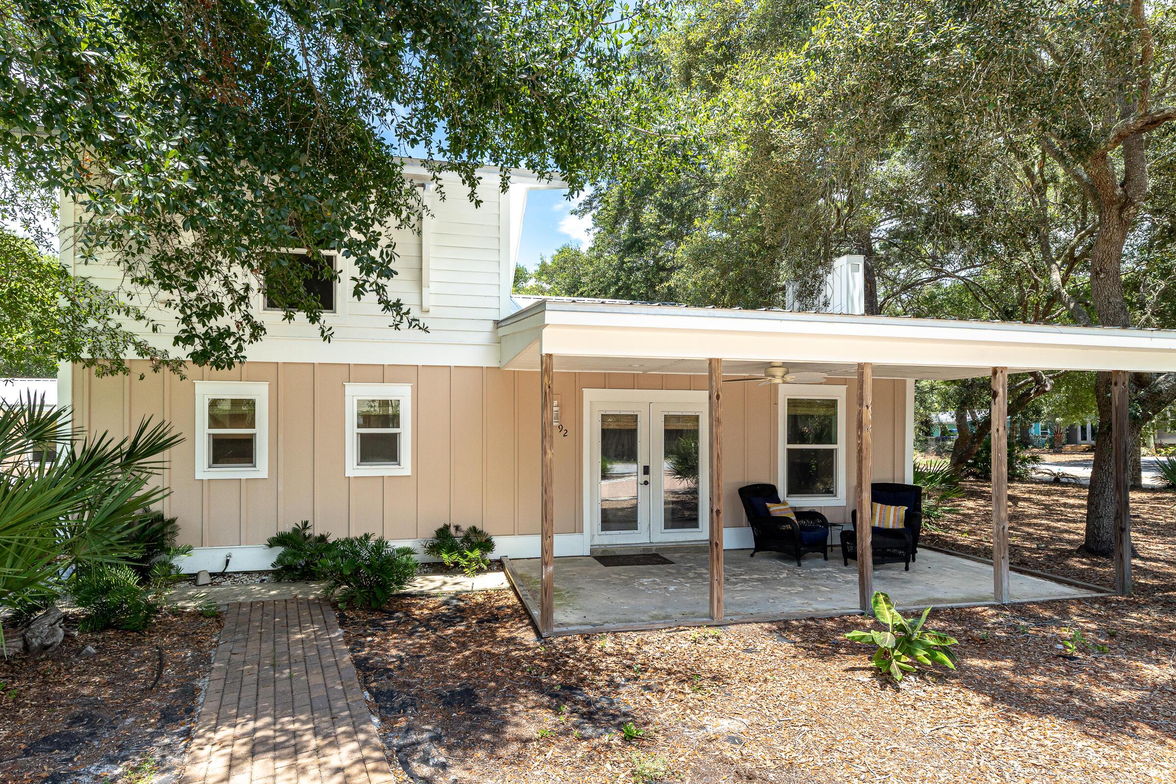 Image 3: Exterior - Main House