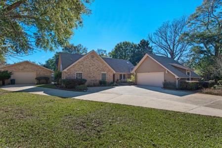 203 Ruckel Drive