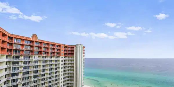 Image 3: 2015 Balcony View 5