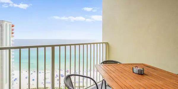 Image 4: 2015 Balcony View 4