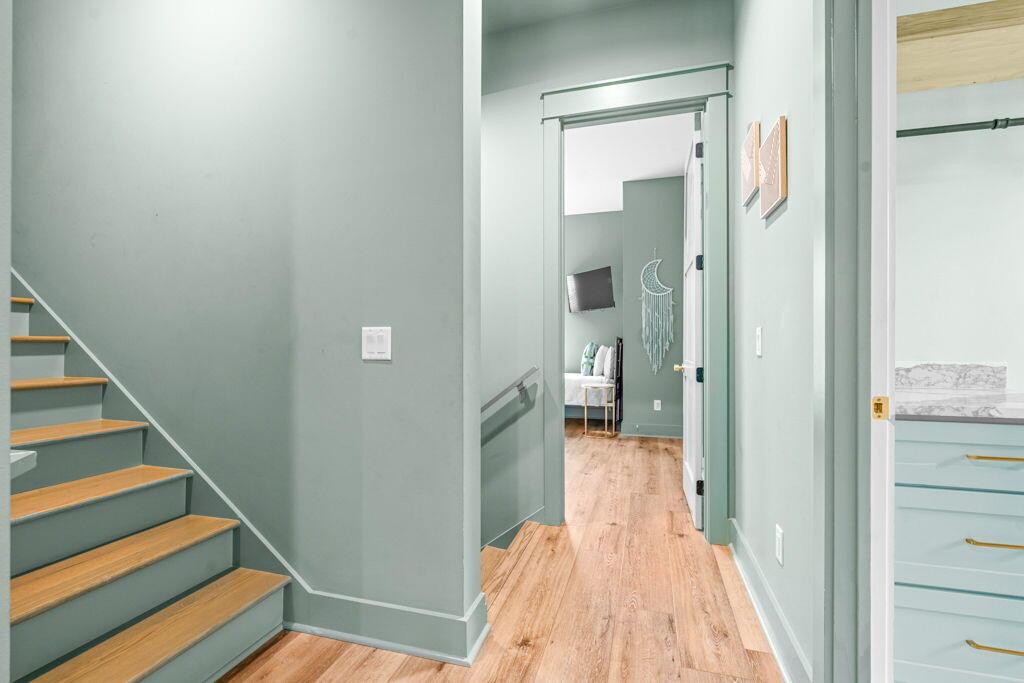 Image 3: 3-web-or-mls-FIX #3-21