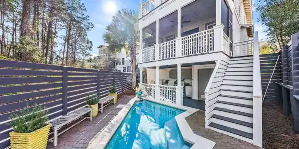 214 E Blue Crab Loop