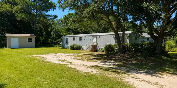 5612 United Court