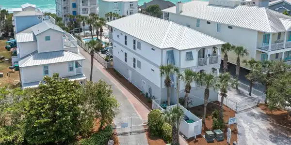 4258 E Co Highway 30A