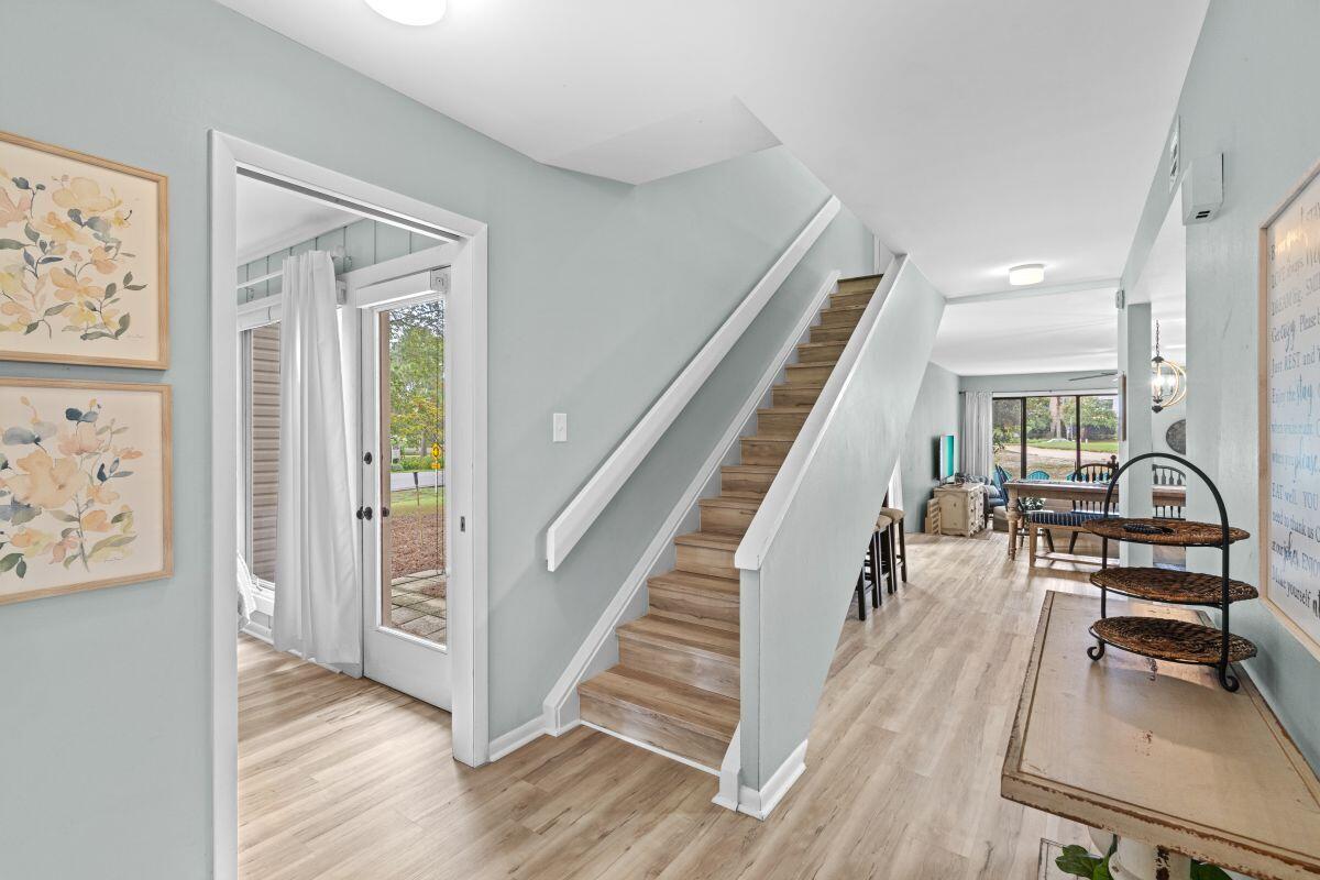 Image 3: 501 Magnolia Place