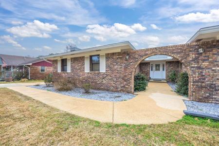 713 Overbrook Drive