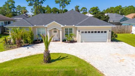 1009 Forest Shore Drive