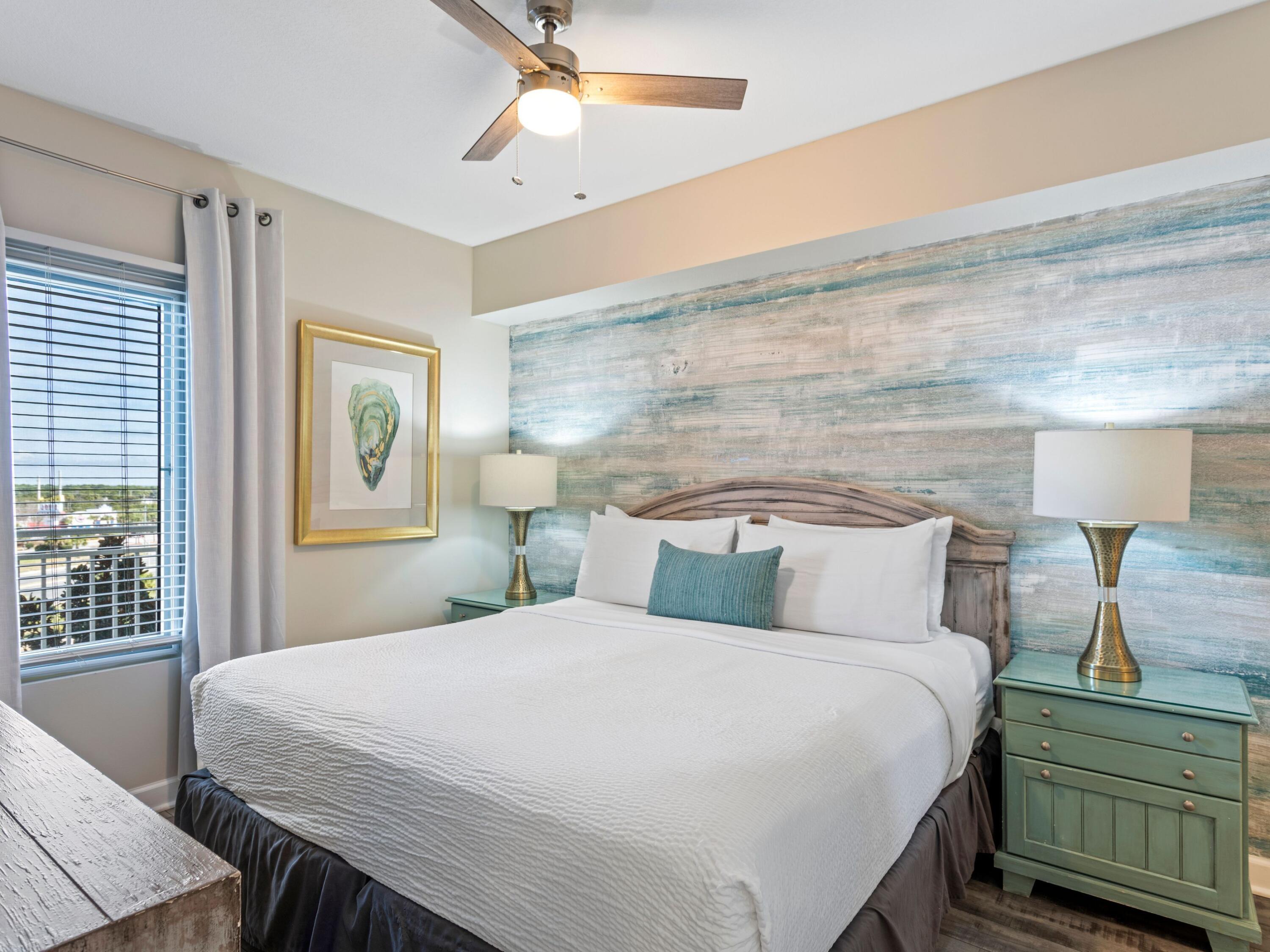 Image 4: Master bedroom