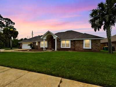 2 Tanglewood Circle