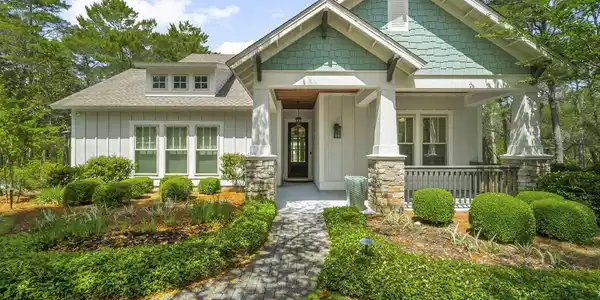 1732 Lost Cove Lane