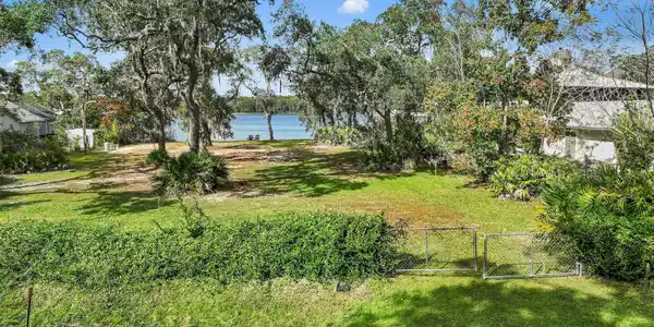 448 Holly Point Road