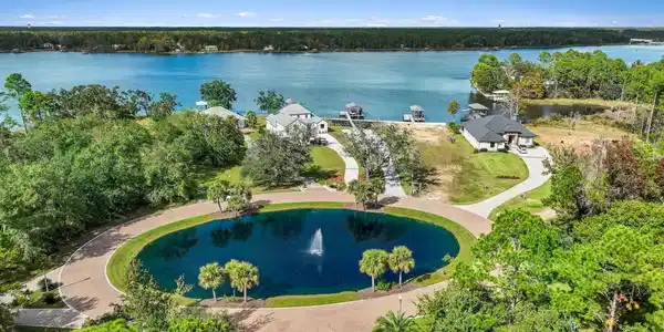 Image 3: web_78 LaGrange Cove _13