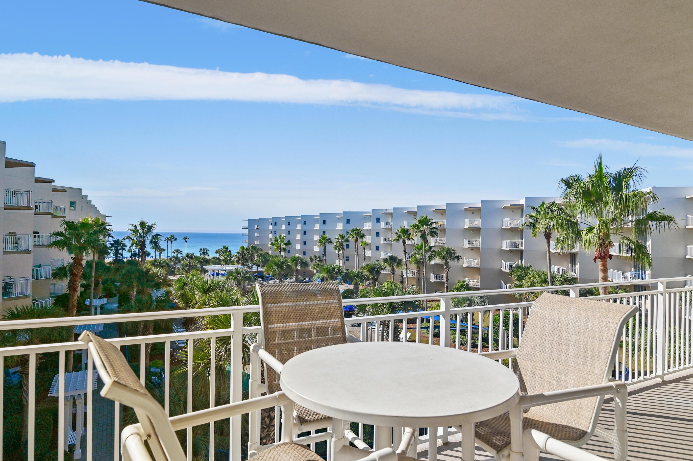 Image 3: web_C500 Waterscape Oka Island _21