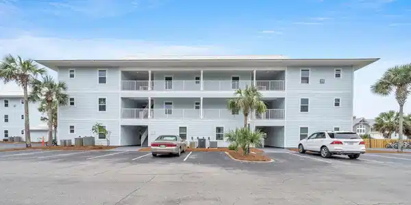 11 Beachside Drive