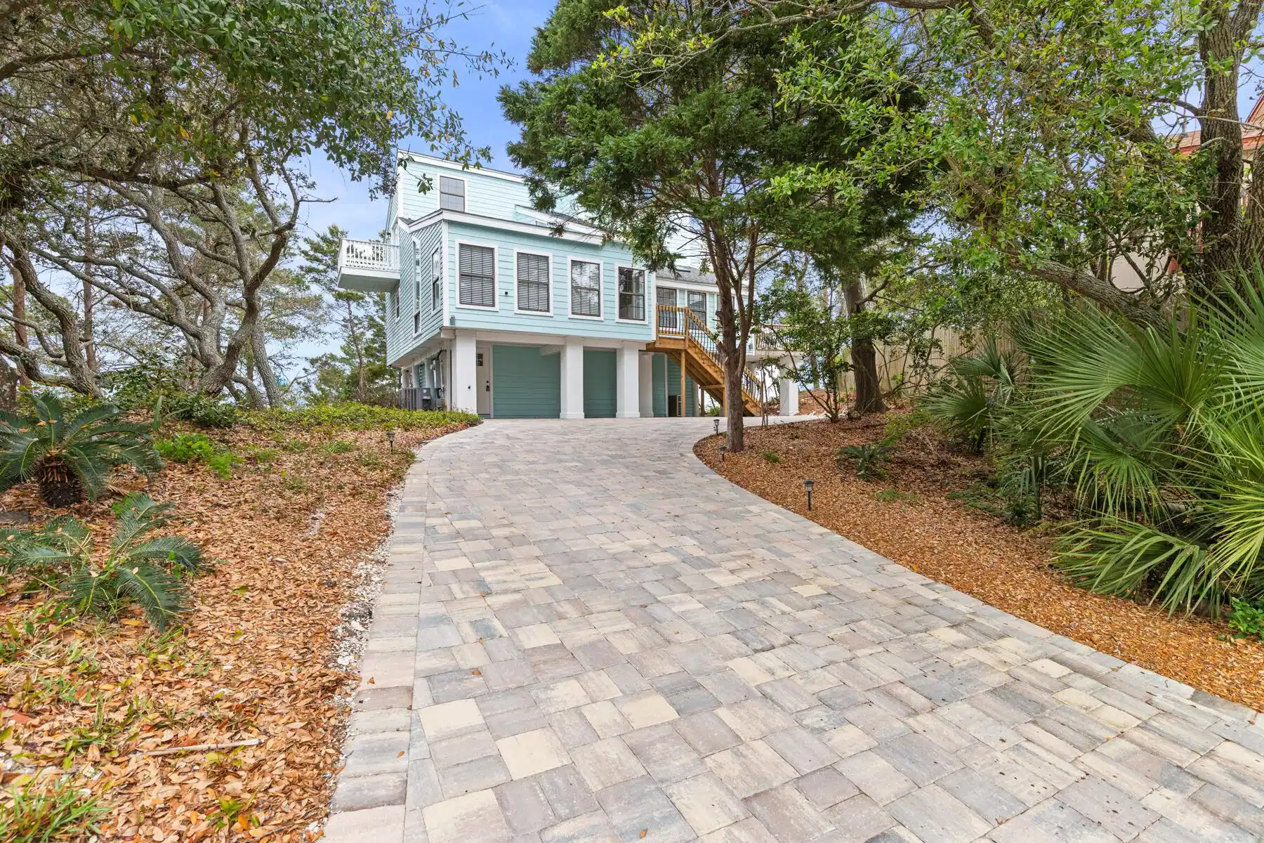 Image 1: 001-301 Summit Drive-MLS