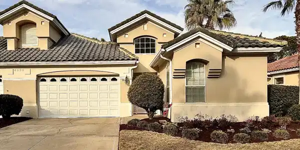 4523 Golf Villa Court