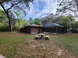 1028 Stephen Drive