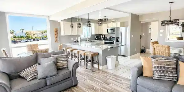 900 Gulf Shore Drive