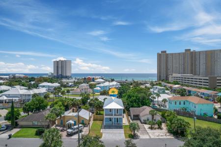 605 W Caladium Circle